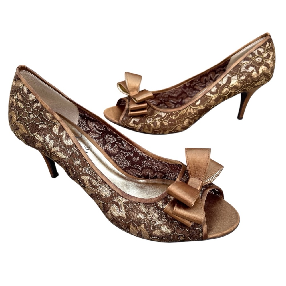 J.RENEE Kaylee Lace heels metallic bronze golden brown peep toe big bow PUMPS 13
